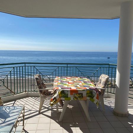Torrox Costa Beachfront Apartment المظهر الخارجي الصورة