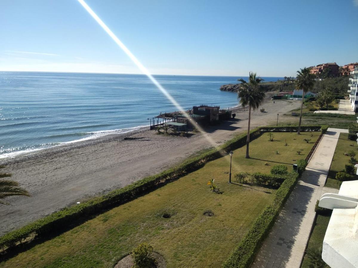 Torrox Costa Beachfront Apartment المظهر الخارجي الصورة