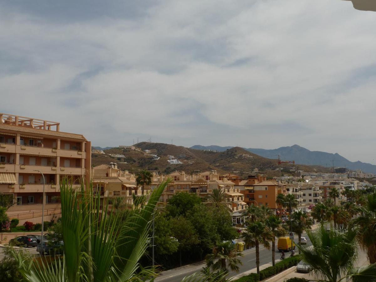 Torrox Costa Beachfront Apartment المظهر الخارجي الصورة