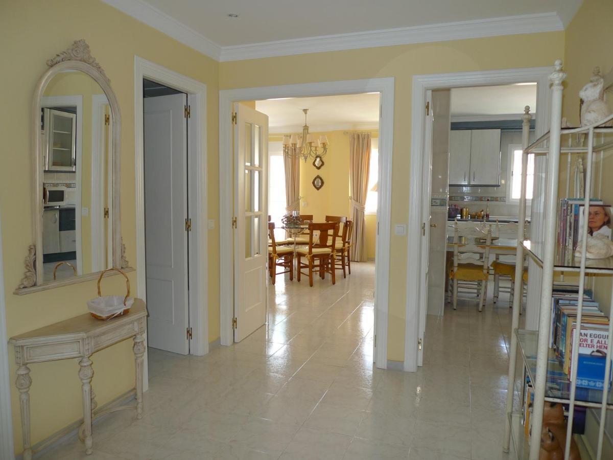 Torrox Costa Beachfront Apartment المظهر الخارجي الصورة