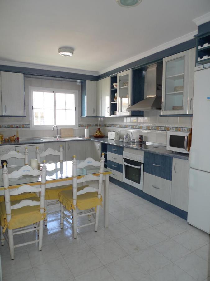 Torrox Costa Beachfront Apartment المظهر الخارجي الصورة