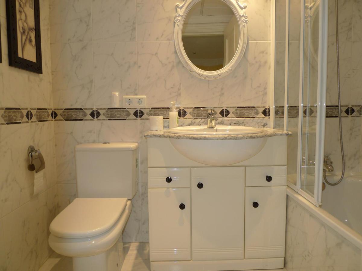 Torrox Costa Beachfront Apartment المظهر الخارجي الصورة