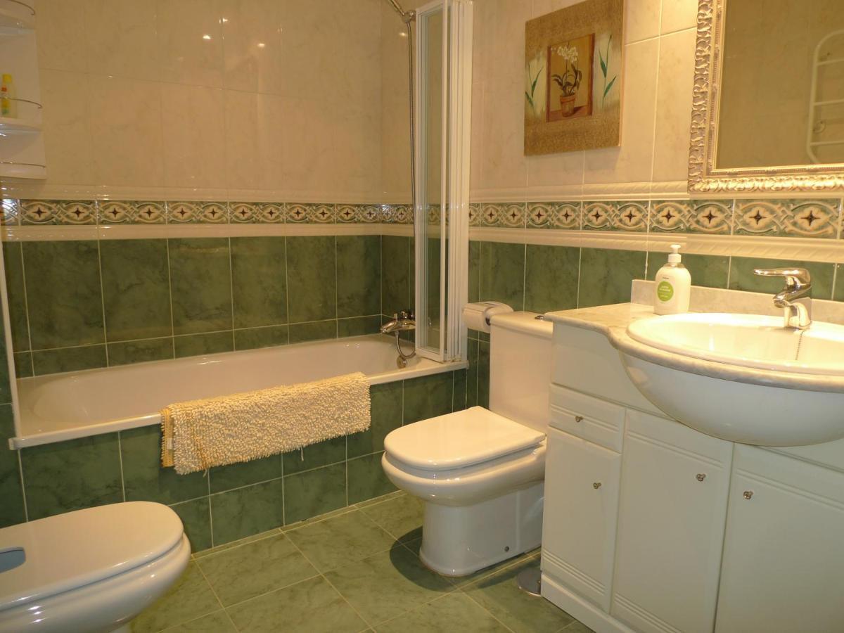 Torrox Costa Beachfront Apartment المظهر الخارجي الصورة
