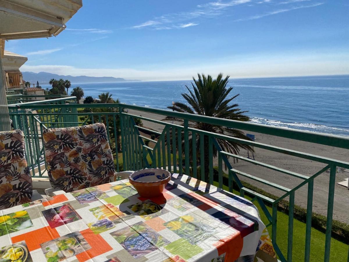 Torrox Costa Beachfront Apartment المظهر الخارجي الصورة