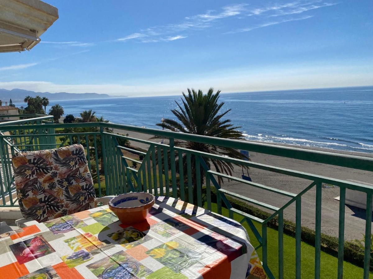 Torrox Costa Beachfront Apartment المظهر الخارجي الصورة