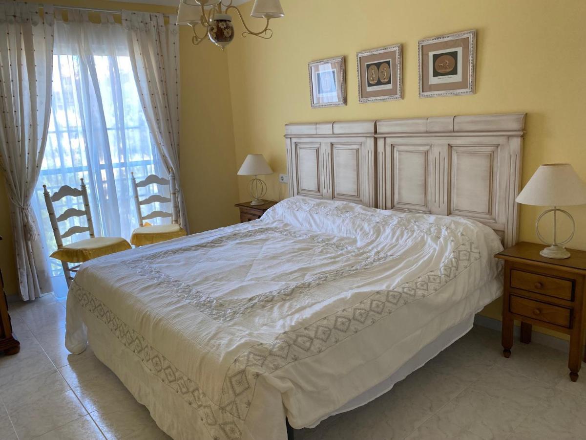 Torrox Costa Beachfront Apartment المظهر الخارجي الصورة