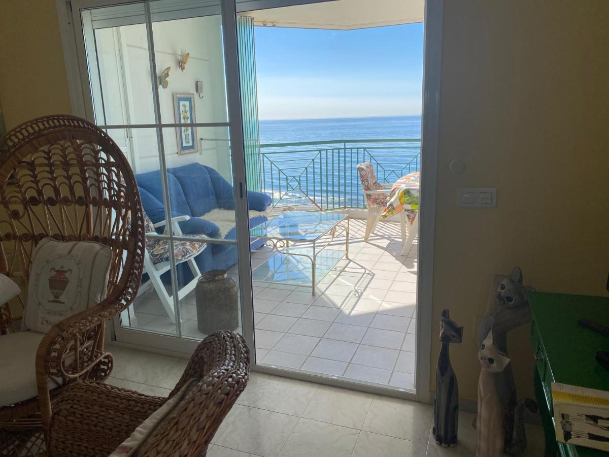 Torrox Costa Beachfront Apartment المظهر الخارجي الصورة